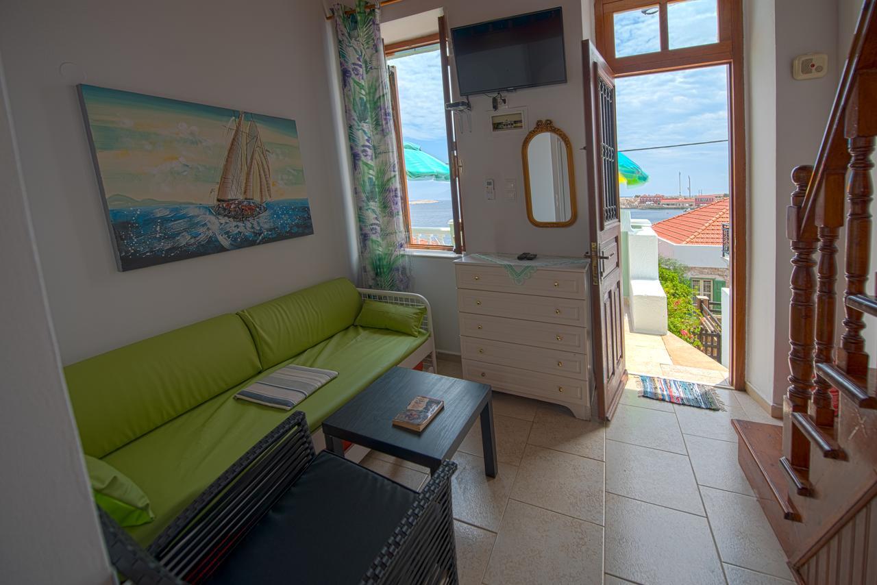 Roulas Apartments Chalki Town Buitenkant foto